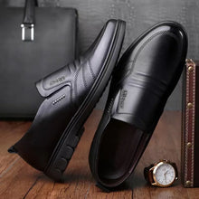 Load image into Gallery viewer, Classic Men's Formal Leather Shoes