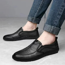 Load image into Gallery viewer, Men's Leather Loafers